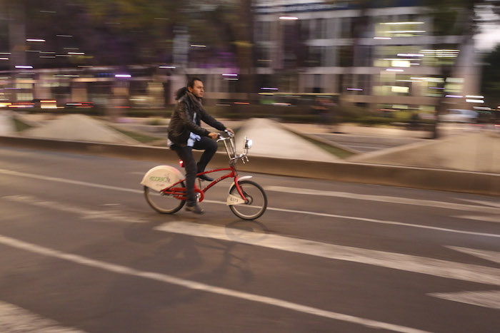 Trasladarse En Bicicleta Ofrece Beneficios a La Salud Al Medio Ambiente Y Ayuda a Ahorrar Tiempo Foto Cuartoscuro