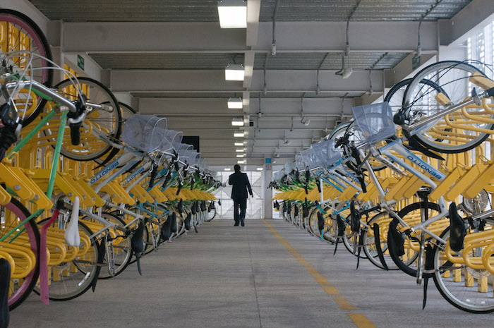 Biciestacionamiento Masivo En El Paradero Del Metro Pantitlán El Cual Tiene Una Capacidad Para Bicicletas Foto Cuartoscuro