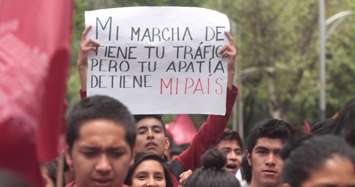 Este Día Marchan Vocacionales Y Escuelas Superiores Del Ipn Foto Valentina López Sinembargo