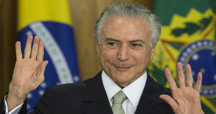 El Presidente Interino De Brasil Michel Temer a Su Llegada Al Palacio Presidencial De Planalto En Brasilia Foto Ap