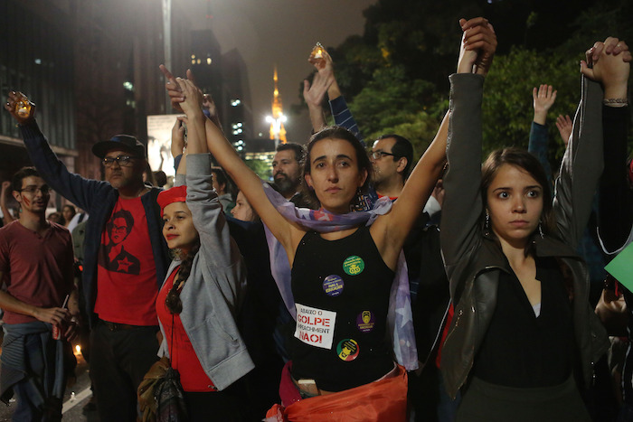 Manifestantes Participan En Una Protesta En Rechazo Del Juicio PolÌtico Contra La Presidenta De Brasil Dilma Rousseff Foto Xinhua