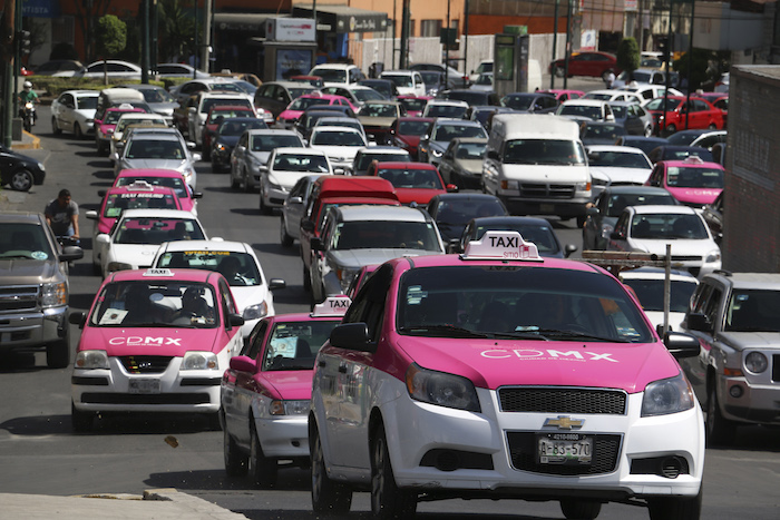 Tráfico en la Ciudad de México Foto: Cuartoscuro