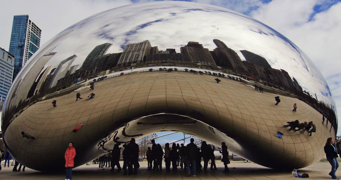 Cloud Gate En El Millennium Park De Chicago Foto Shutterstock