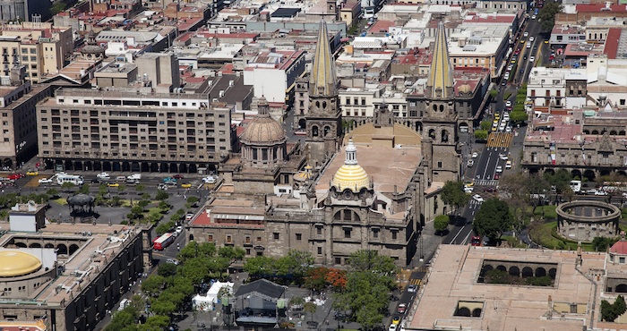 La Publicación Del Diario Menciona Que Guadalajara Registra Datos Duros De Inversión Presencia De Empresas Extranjeras Apoyos a Startups Y Características Que Colocan a México Como Un Buen Lugar Para outsourcing Foto Shutterstock