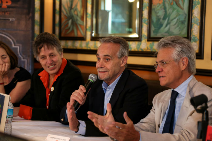 Roberto Bardini, ganador de la quinta edición del Premio LIPP con "Un gato en el Caribe". Foto: Francisco Cañedo, SinEmbargo