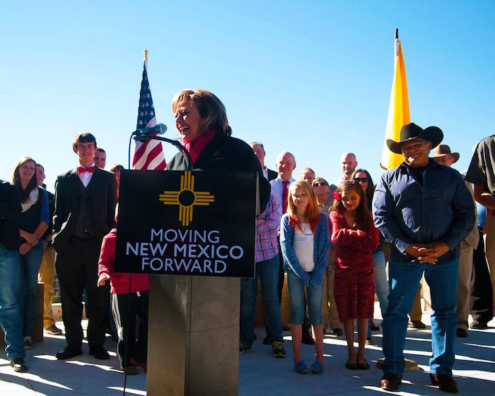 Martinez ha defendido a disputado con Trump los señalamientos sin fundamento a mexicanos. Foto: Twitter @Gov_Martinez