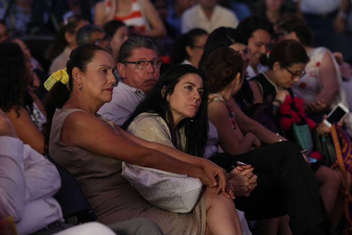 Sandra Lorenzano Público Interesado Y Activa Protagonista En El Festival Foto Francisco Cañedo Sinembargo