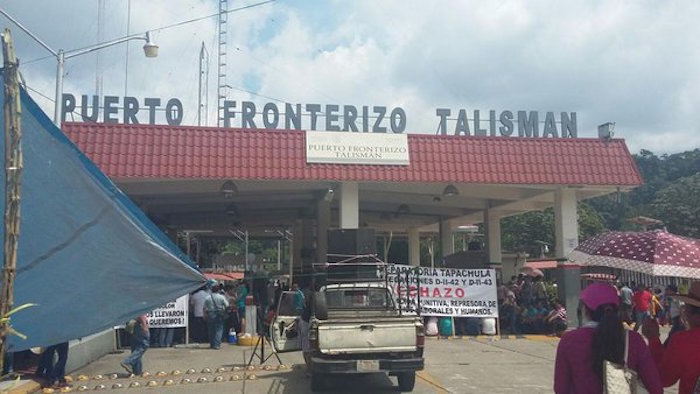 La Cnte Bloquea Los Puentes De La Frontera Sur De México Foto coordinadoradm Archivo