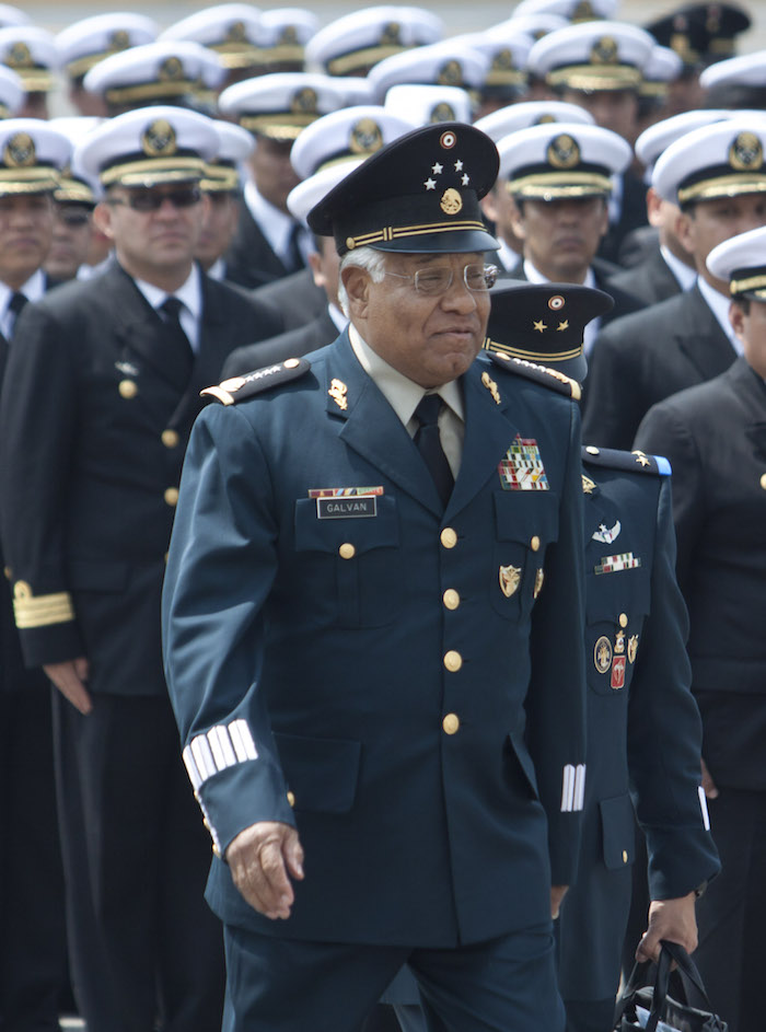 Guillermo Galván, ex secretario de la Defensa Nacional, justificó siempre la presencia de las tropas en las calles. Foto: Rodolfo Angulo, Cuartoscuro 