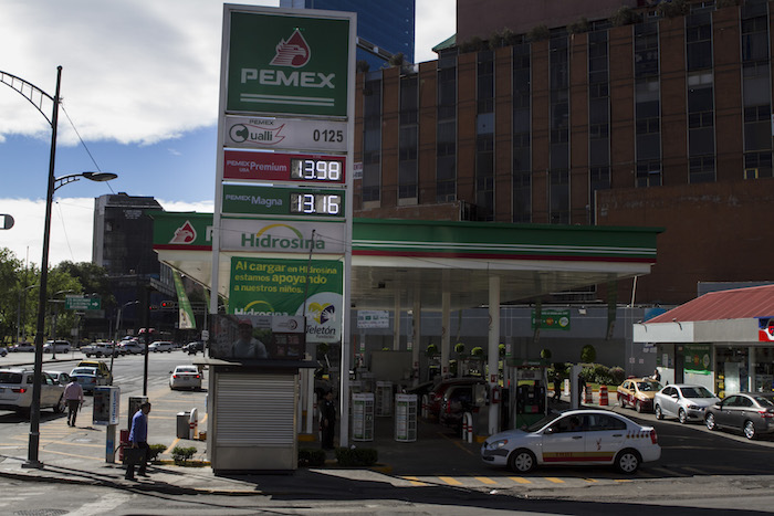 Las gasolinas en la Ciudad de México contribuyen a la contaminación, acusaron expertos. Foto: Cuartoscuro