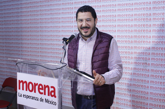 El dirigente de Morena Martí Batres en conferencia de prensa esta tarde. Foto: Francisco Cañedo, SinEmbargo 