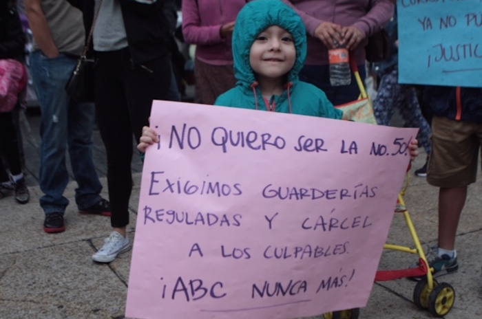 La Marcha Que Encabeza Fraijo En La Ciudad De México Es Una Extensión De La Manifestación Convocada Hoy En Hermosillo Sonora Por El Resto De Los Padres Foto Valentina López Sinembargo