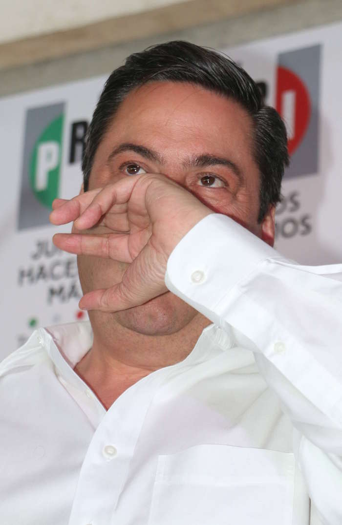 Baltazar Hinojosa Ochoa Candidato Del Pri Al Gobierno Del Tamaulipas Aceptó Su Derrota Y Reconoció El Triunfo Del Candidato Del Pan Foto Cuartoscuro