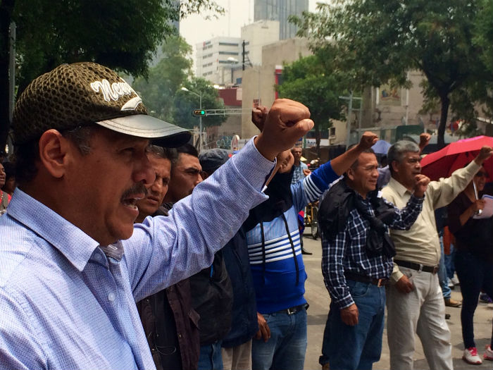 Maestros de la CNTE se manifiestan sobre Reforma. Foto: SinEmbargo, especial