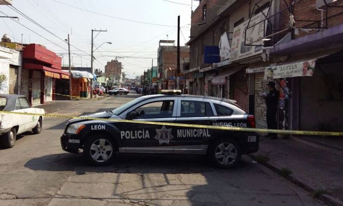 Un Hombre De Aproximadamente Años Fue Asesinado En La Colonia El Retiro En León Foto Zona Franca