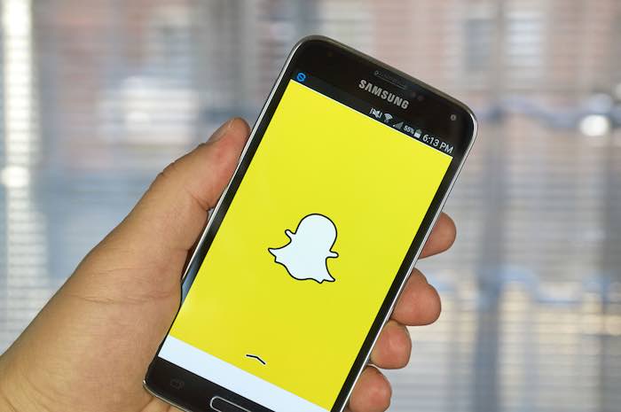 Snapchat Se Ha Vuelto Una De Las Redes Sociales Más Populares Sobre Todo Entre Lo Jóvenes Y La Empresas Foto Shuttertock