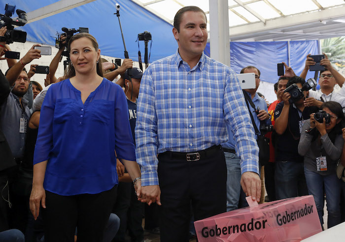 Rafael Moreno Valle Gobernador De Puebla Emitió Su Voto Durante La Jornada Electoral En La Que Se Definirá Quién Estará a Cargo Del Estado Por Un Periodo De Un Año Meses Foto Cuartoscuro