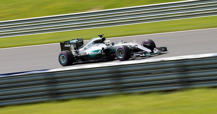 El Piloto Británico De Formula Uno Lewis Hamilton De Mercedes Amg Gp En La Sesión De Calificación Del Gran Premio De Australia Foto Efe