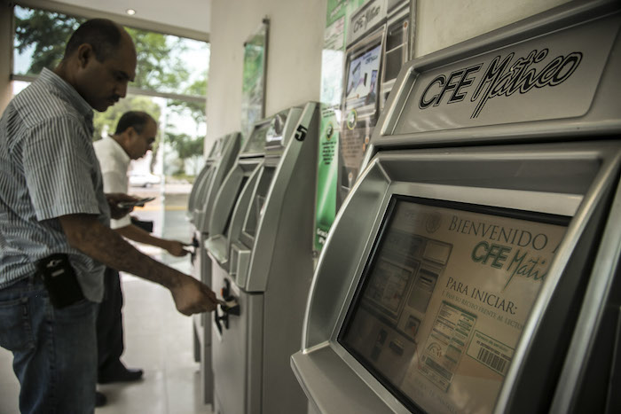 El pasado 3 de julio la CFE anunció un incremento del 2 al 5 por ciento en las tarifas eléctricas para el mes de julio, en los los sectores industrial, comercial y domestico de alto consumo. Foto: Cuartoscuro 