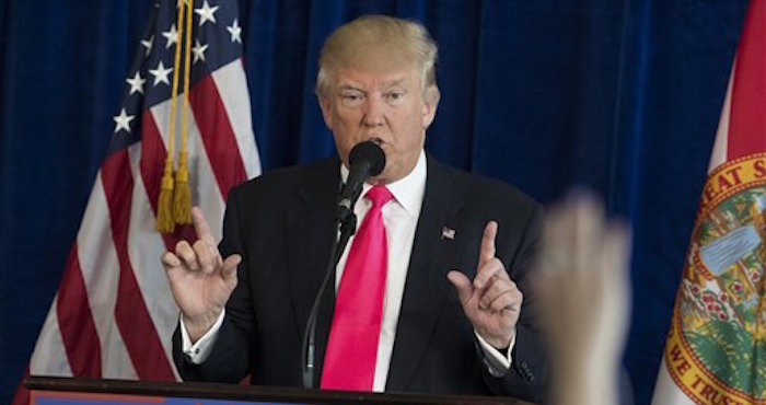 Donald Trump en conferencia de prensa en el Trump National Doral, en Tampa, Florida, el miÈrcoles 27 de julio del 2016. (AP Foto/Evan Vucci)