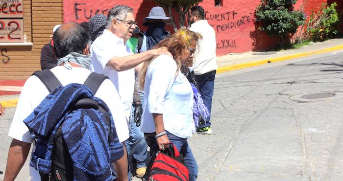 En La Imagen Maestros De La Sección Durante Una Marcha Foto Cuartoscuro