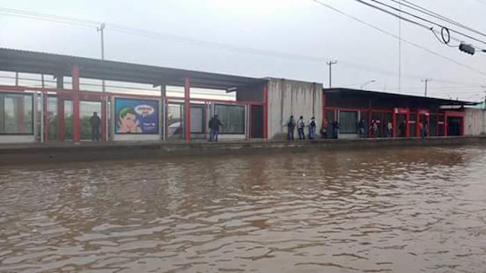 El Agua Alcanzó Hasta Un Metro De Altura En Varias Partes De Tultitlán Foto Twitter Santiago Tauro