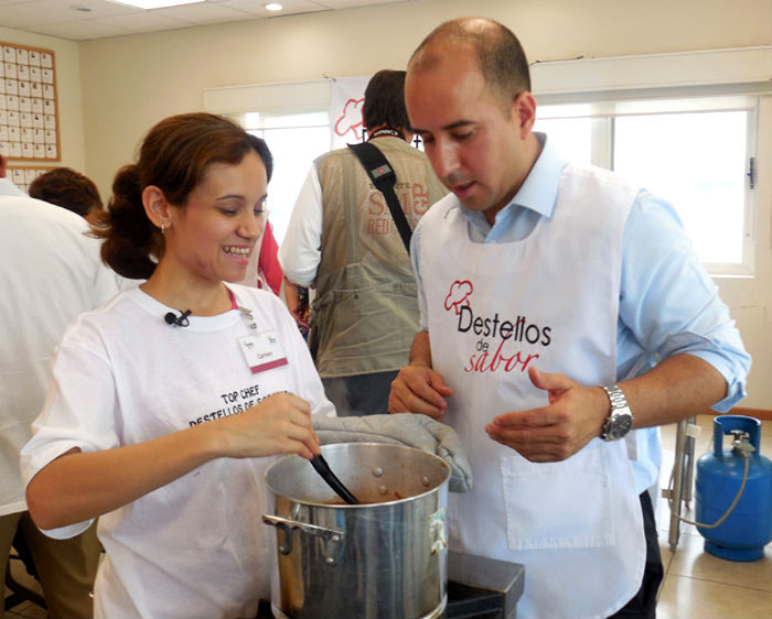 Gabriel Garza En Uno De Los Talleres De Cocina Foto Cortesía Del Chef Antonio Márquezvice