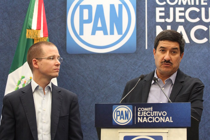 Javier Corral estuvo acompañado del dirigente del PAN Ricardo Anaya. Foto: Luis Barrón, SinEmbargo 