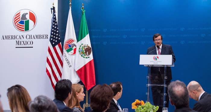 En la imagen, José María Zas, presidente y Director General de la American Chamber México durante una conferencia. Foto: amcham.org.mx.