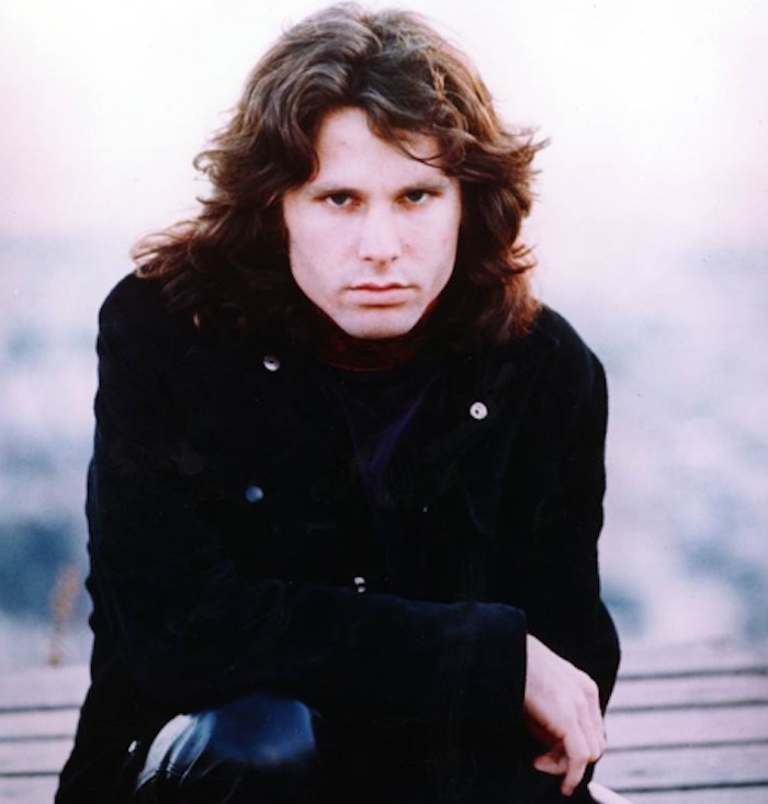 James Douglas Morrison, también conocido como "The Lizard King" ("El Rey Lagarto"), nació en Florida, EU en 1943 y en la actualidad es considerado uno de los músicos más influyentes e innovadores en la historia del rock. Foto: Especial