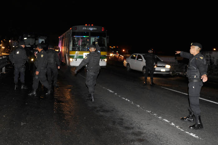 Investigaciones refrendan la debacle del bienestar social en Puebla, las cuales se deben especialmente al decremento dos de los cuatro aspectos: la democracia social y democracia económica. Foto: Cuartoscuro