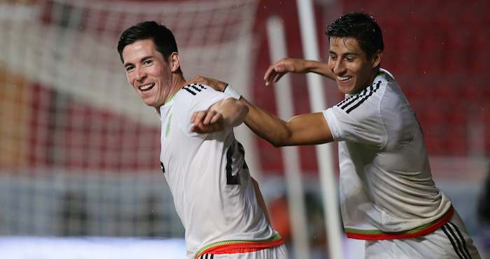 El Jugador De México Marco Bueno Celebra Una Anotación Ante Nigeria Este Sábado De Julio De En Un Partido Amistoso En El Estadio Victoria De La Ciudad Mexicana De Aguascalientes Como Preparación Para Los Juegos Olímpicos Río Foto Efe