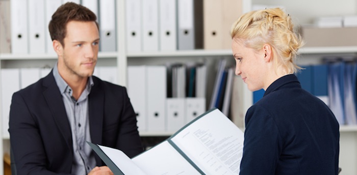 Lo Que Se Preguntan Todos Los Entrevistadores En Ese Momento Es eres De Confianza Foto Shutterstock