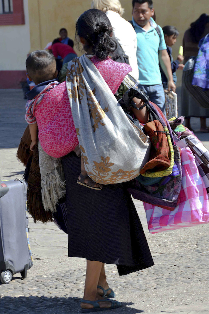 El Módulo de Condiciones Socioeconómica arrojó que el ingreso corriente trimestral total de los hogares en el año 2015 ascendió a un billón 524 mil 262.5 millones de pesos, es decir, mejoró.