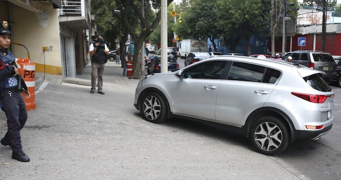 La Cantante Belinda Llegó Acompañada De Su Abogado Abordo De Una Camioneta Que Ingreso Al Estacionamiento De Dicha Dependencia Foto Cuartoscuro