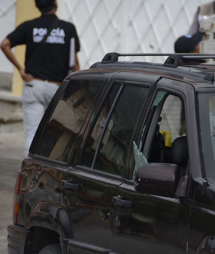 el gobernador Héctor Astudillo Flores confirmó la salida de los policías federales de varios municipios del estado, lo que consideró que “no es algo que vaya a traer beneficios” por la inseguridad que vive la entidad. Foto: Cuartoscuro