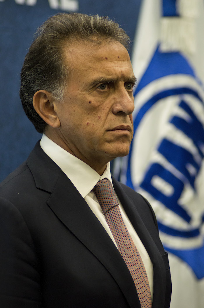 La Candidatura De Yunes Linares Para Encabezar Una Coalición Entre El Pan Y El Prd Fue Impugnada Desde Un Principio Y De Manera Reiterada Por Sectores Panistas Y Perredistas Que Miraban Los Riesgos Que Implicaban Los Antecedentes Del Ex Priista Converso Foto Cuartoscuro