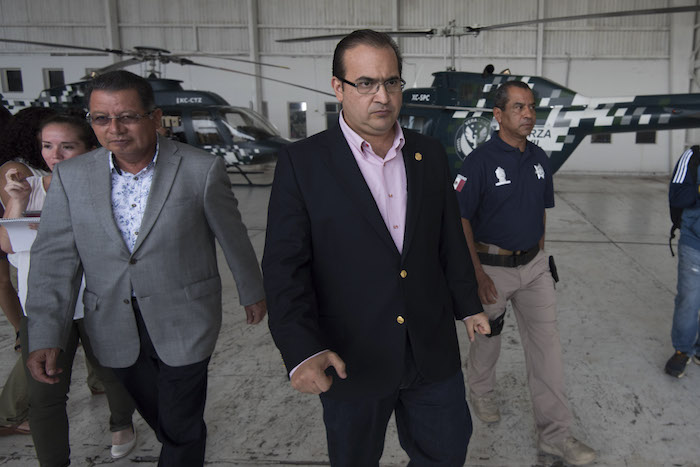 El Gobernador Javier Duarte de Ochoa ha sido señalado por grupos de derechos humanos de consentir la violencia en el estado. Foto: Karlo Reyes, Cuartoscuro