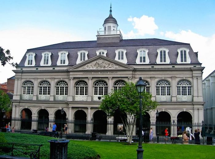 Edificio del viejo Cabildo español. Foto: Viajar Ahora