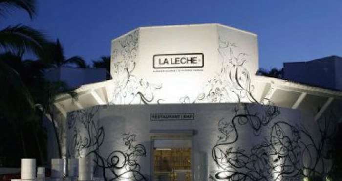 "La leche", el famoso bar de Puerto Vallarta. Foto: EFE