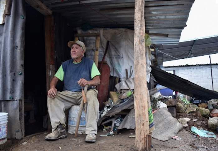 Don José Luis Vive En Las Primeras Casitas De La Colonia Fredepo Foto Blogexpediente