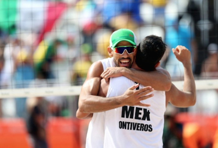 A pesar de llegar motivados al juego de esta mañana, la dupla mexicana no salió en su día y perdió dos sets a cero ante los representantes estadounidenses, primero 14-21 y posteriormente 18-21 para cerrar su segundo duelo en Río. Foto: CONADE