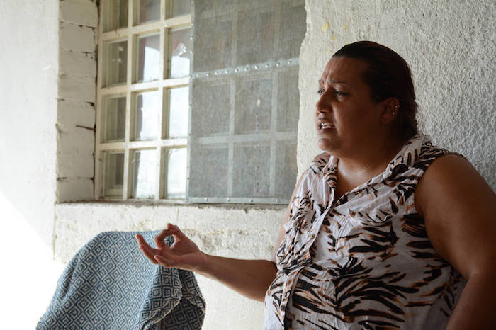 No La Dejan Sola Familiares Y Amigos No La Han Dejado Sola Ni Siquiera Saben De Dónde O Por Qué Vino El Ataque a Veces Fátima Quisiera Desaparecer Dejar De Existir Foto Vanguardia