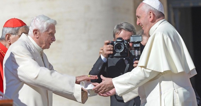 Vatican City vatican Pope Francis r Greets Pope Emeritus Benedict Xvi l Prior to Leading the Holy Mass for the Elderly in Saint Peter's square in Vatican City, Vatican, 28 September 2014. (Papa) EFE/EPA/MAURIZIO BRAMBATTI