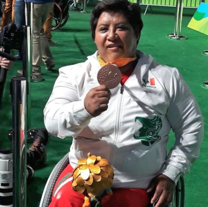 Catalina Díaz Vilchis Medalla De Bronce En Levantamiento De Potencia Foto conadis mx