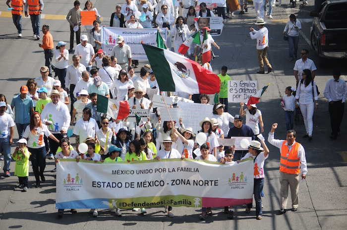 L a marcha en Naucalpan. Foto: Cuartscuro