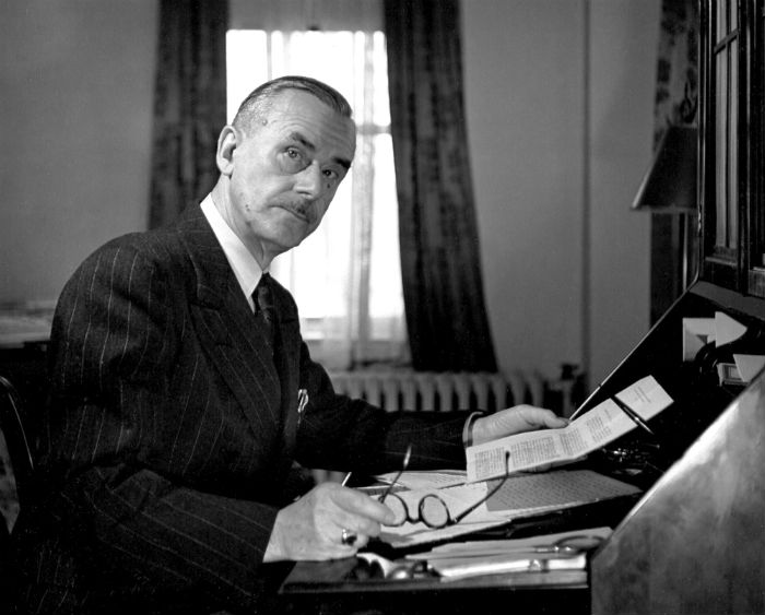 Thomas Mann El Autor De La Montaña Mágica Foto Especial