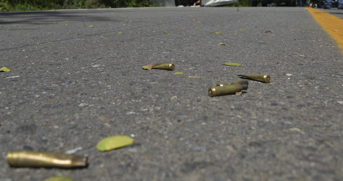 En La Misma Carretera Donde Hallaron Al Secretario De Obras Públicas Muerto Grupo Armado Atacó a Balazos Al Regidor De Chilapa Foto Cuartoscuro Archivo