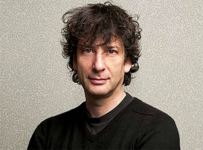 Neil Gaiman Autor Británico Contemporáneo Foto Especial