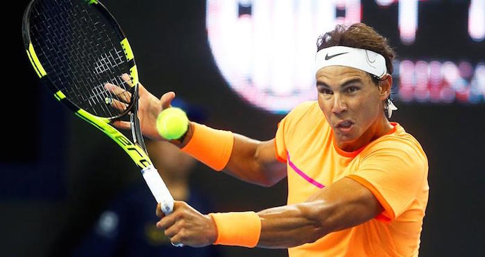 Nadal Y Carreño Ganan El Abierto De China En Dobles El Tenista Español Rafael Nadal Devuelve La Pelota Al Búlgaro Grigor Dimitrov Durante El Partido De Cuartos De Final Del Abierto De China De Pekín Fotoefe